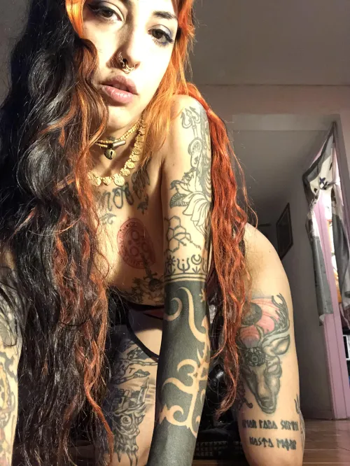 Thumbnail Discover PunkGirls' Favorite Tattoo Artist: TheWitchzard