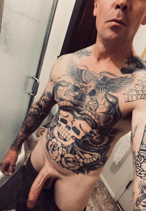 Thumbnail Expensive_Town9143 Seeks 'Big Titty Goth Girls' in hotguyswithtattoos Category