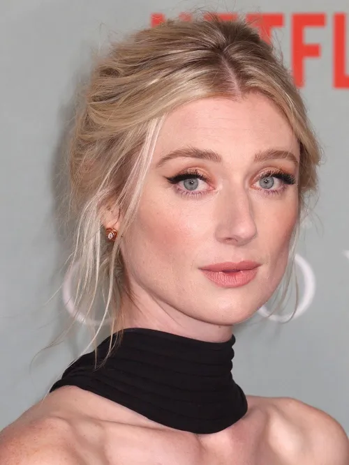 Thumbnail Beauty Personified: Elizabeth Debicki Spotlight | Author: Loud-Airport4286