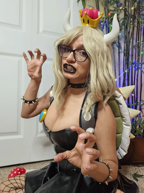 Thumbnail Enchanting Bowsette Cosplay by GoddessRarity - NSFWCostumes Revealed