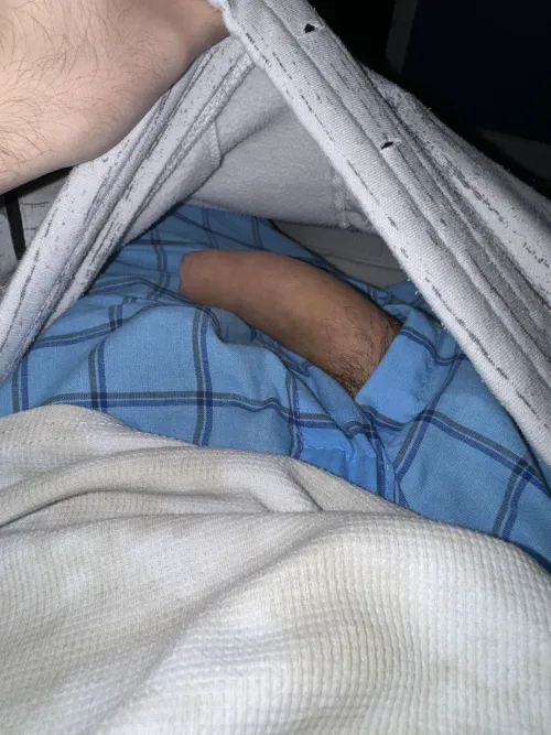 Thumbnail Exploring the World of Foreskin: Insights from Mnioph