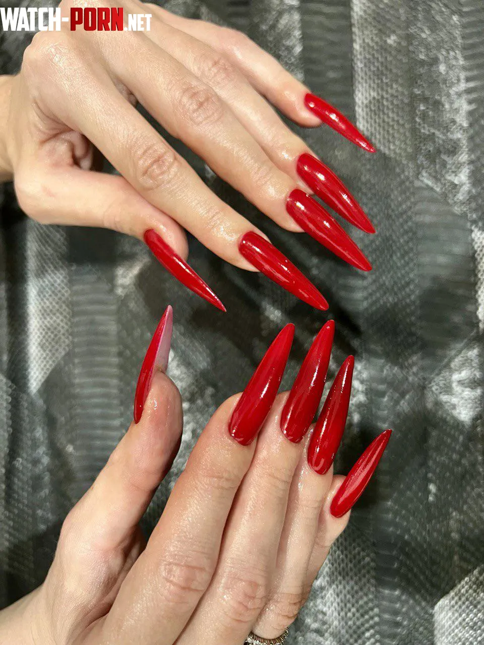 How about long red nails  by Juliadomaina