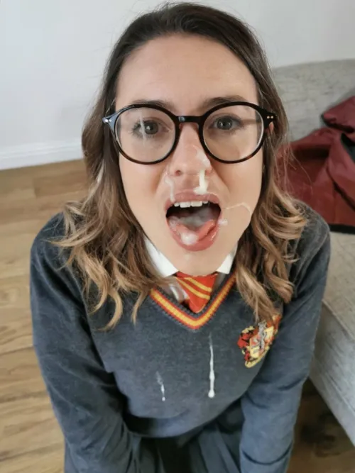 Thumbnail Hotwife Confessions: Finish Over My Face with Innocent_hotwife_xxx | harrypotterporn