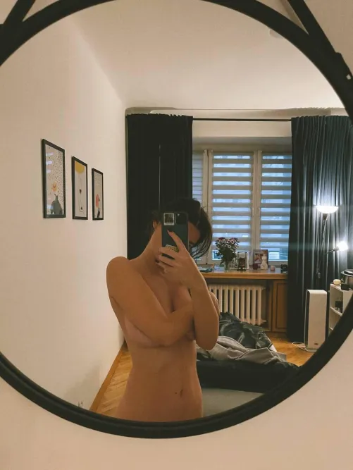 Thumbnail Capturing Every Day with a Selfie Handbra by Lina_oops