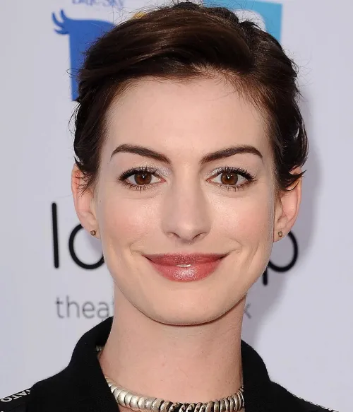 Thumbnail Anne Hathaway: a Beautiful Contribution in the PrettyGirls Category by sharinglynn