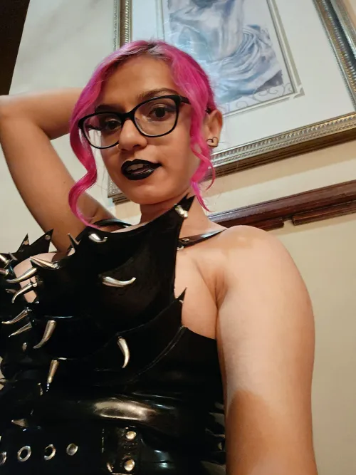 Thumbnail Latex Trendsetter: goddess_rarity1 Dares More