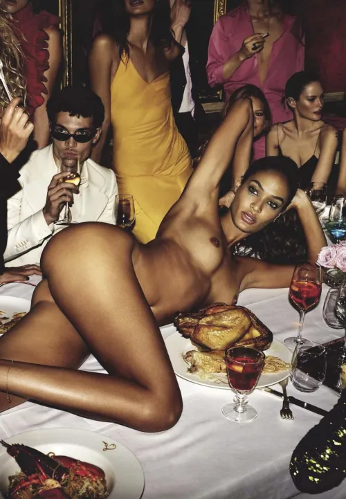 Thumbnail Joan Smalls Shot by Mert Alas & Marcus Piggot - GarbegeMan | NSFWfashion