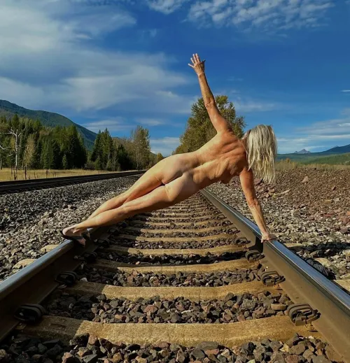 Thumbnail Unique Request: Railroad Track Planks Anyone? - Prudent_Rent_2265 Explores