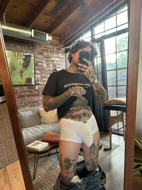 Thumbnail Leaving a Treat: A Tattooed Delight | BodybuilderSad5247