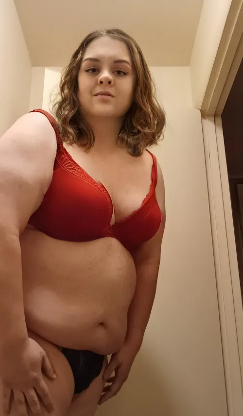 Thumbnail Black and Red BBW Magic: Let's Explore