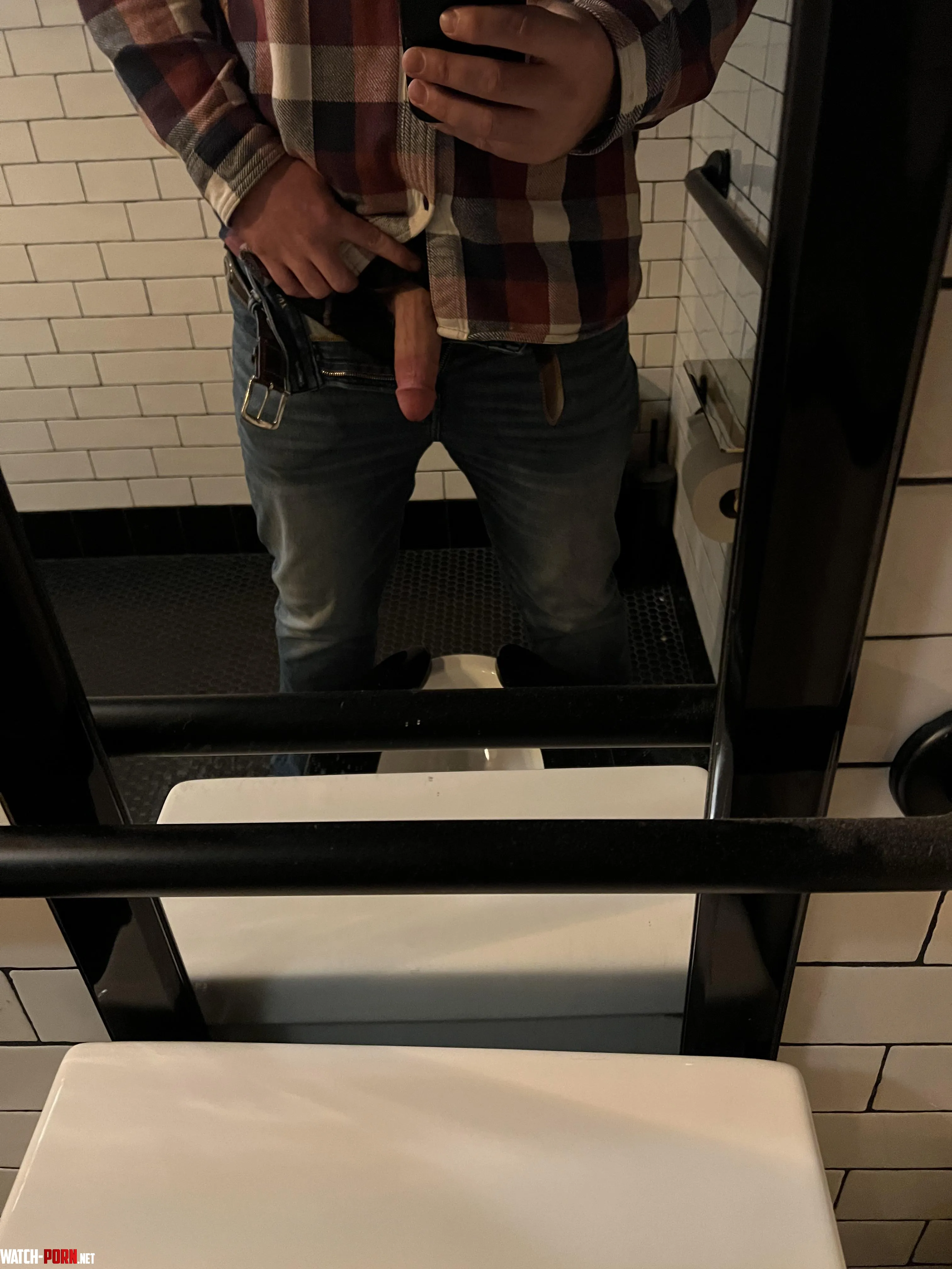 Risky pic in the bar bathroom 29M by Alert-Laugh5809