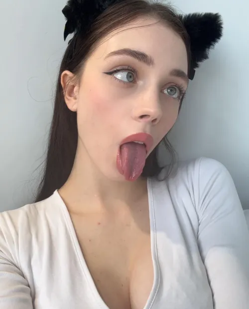 Thumbnail Deepthroat Challenge Accepted by cutepawsss | RealAhegao Exploration