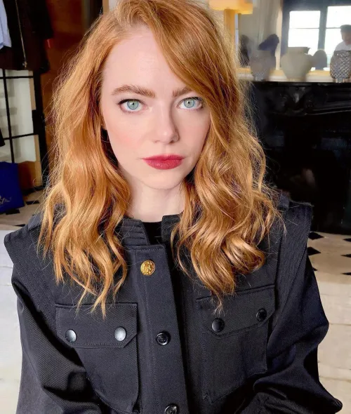 Thumbnail Emma Stone Beauty: KG101411 | PrettyGirls Category