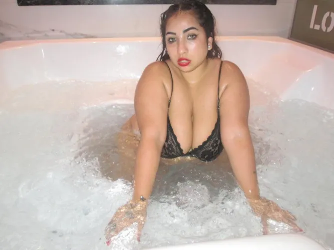 Thumbnail sophiereint's Inquiry: Do You Like My Tits? Check the First Comment in onlyfansgirls101