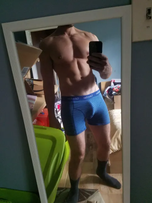 Thumbnail Blue Calvin: Dive into the World of Bulges with fuzzylogic--