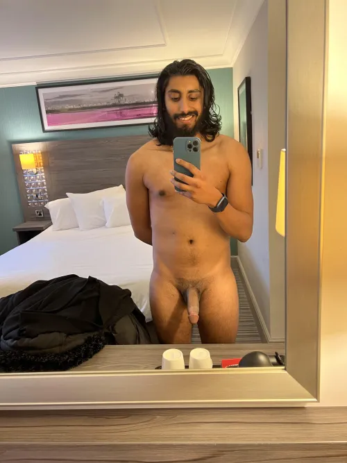 Thumbnail Brownfudge27: Hotel Selfies - Broslikeus