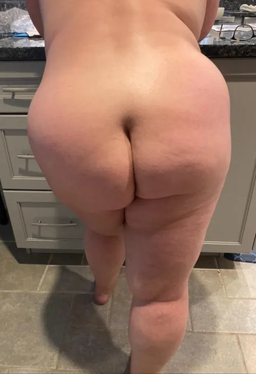 Thumbnail LifeFun2302 Shares 'Enjoy My Wife' in BBW Chubby Category