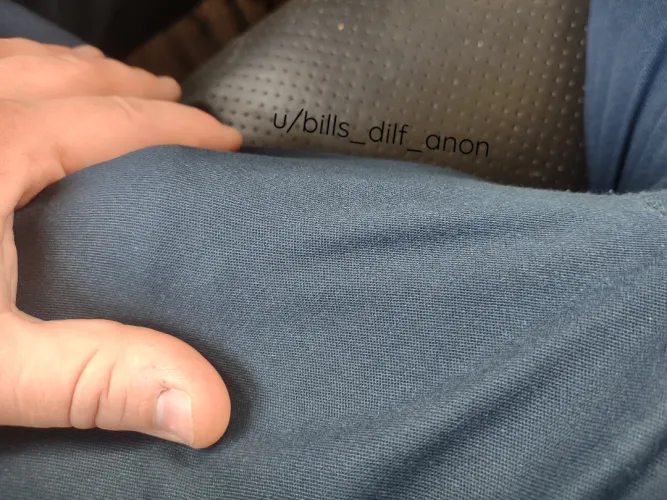 Thumbnail Head Bulge Tales at Work: bills_dilf_anon at 33