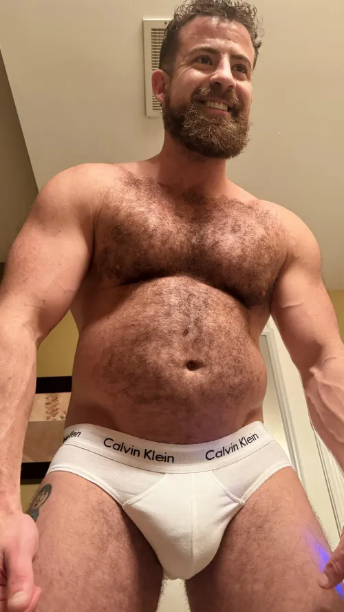 Thumbnail Thanksgiving Feels: Join MrCosmoUniverse for a Full Belly Experience | insanelyhairymen