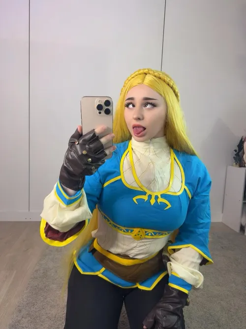 Thumbnail Analyzing Zelda's Ahegao: Dive into RealAhegao with graciewaifux