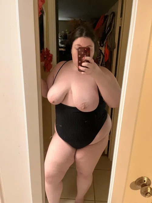 Thumbnail Sensual Pleasures: Enjoying Fat Hairy BBW in Realtime by thicccncurvy