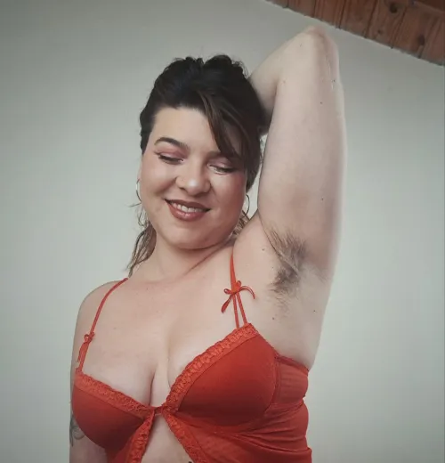 Thumbnail Sensual Comfort: Finding Joy in Hairy Armpit Caresses