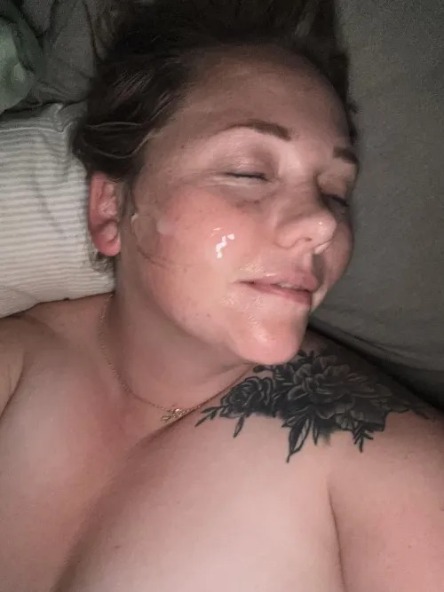 Thumbnail PrairiePrincessks Invites: Who Wants to Cum on My Face? PrettyLittleCumsluts