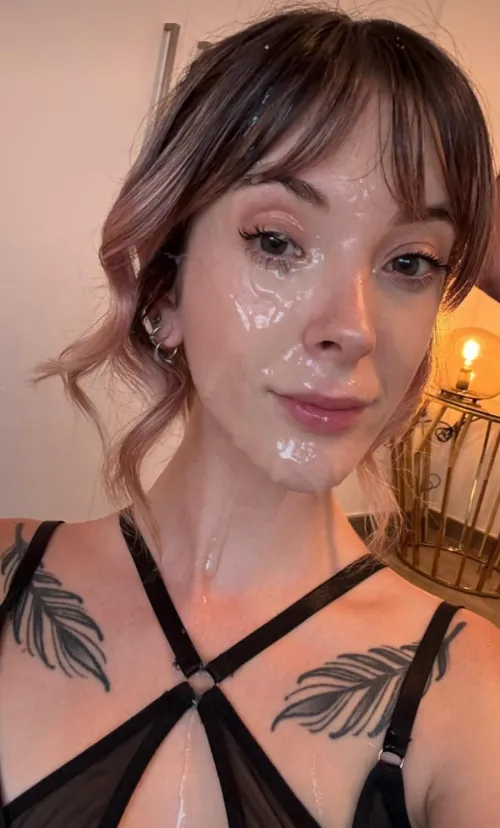 Thumbnail jadevowofficial Celebrates 'Facial Friday' in Cumsluts Universe