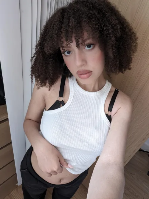 Thumbnail Xx-Alien Explores 'South African x White' in the MixedRaceGirls Category