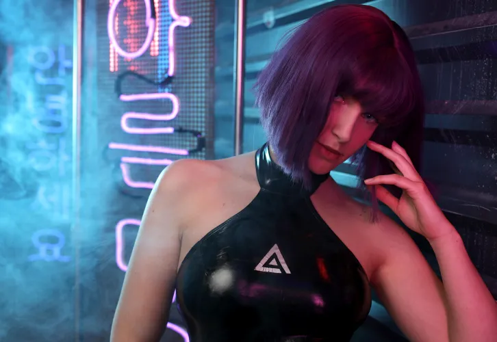 Thumbnail Milashiroki-cos' Impressive Motoko Kusanagi Cosplay