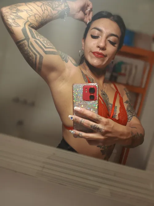 Thumbnail Tempted to Cum on Armpits: A Sensual Query by karenfit