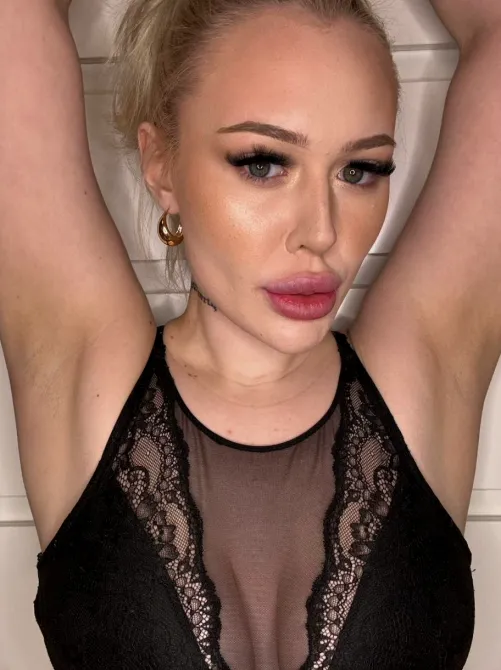 Thumbnail Armpit Fetish: Rousing Desires and Sensual Requests