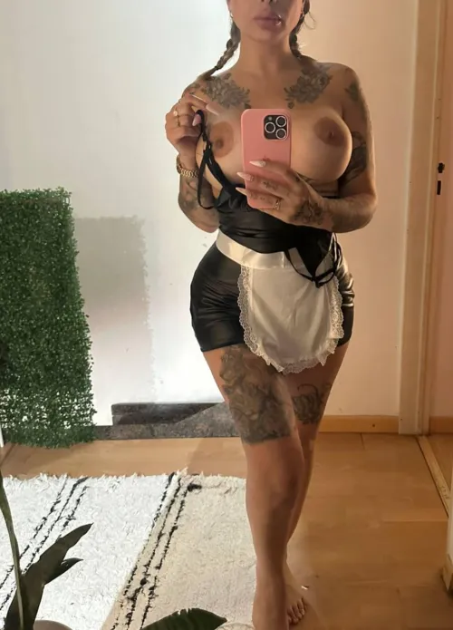 Thumbnail Starting the Day with a Sexy Touch | Nattiprincess in MirrorSelfie