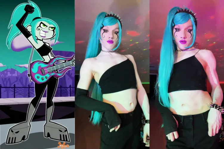 Thumbnail Fashionably Fierce: Femboy Cloudstrife's Danny Phantom Cosplays