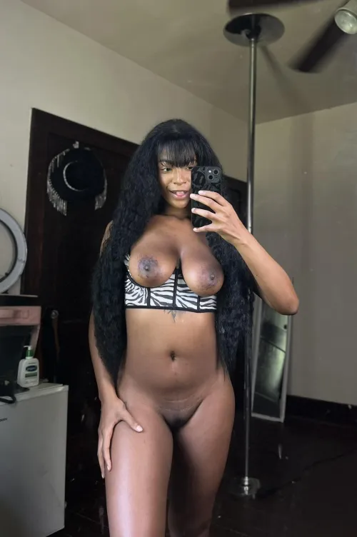 Thumbnail No Pulling Out Necessary: EbonyCuties' Steamy Revelation