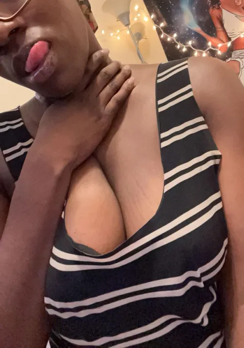 Thumbnail Your Chocolate Slut: Xbj145's Tale in BarelyLegalTeens