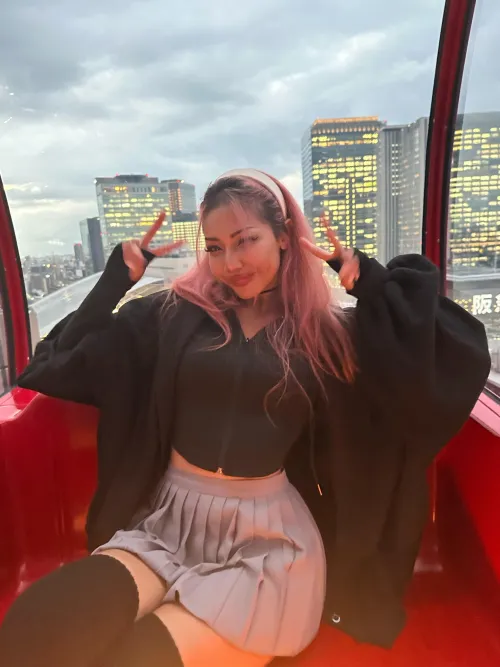 Thumbnail Curious About Dating Asian Girls? lilylunarose Asks