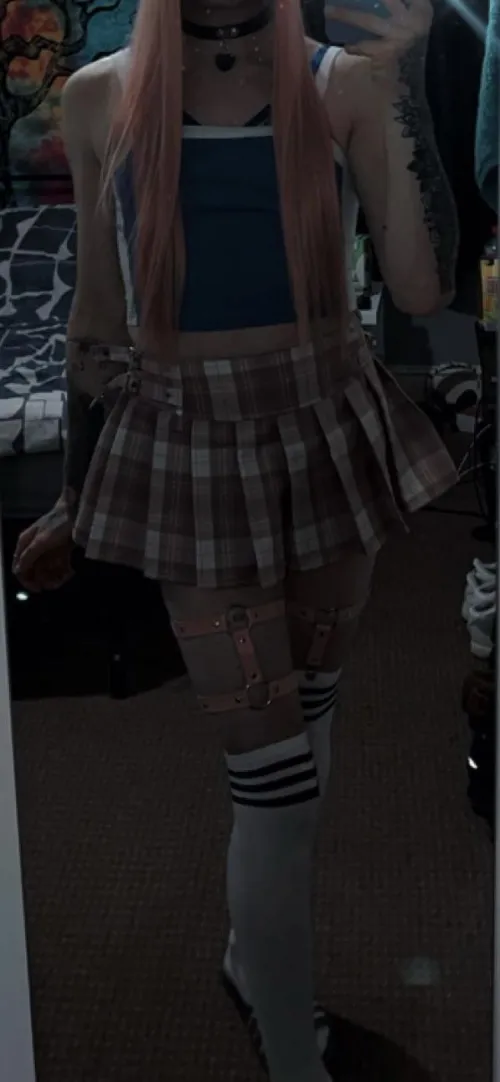 Thumbnail QueenK_96 Can't Get Enough of That Skirt!