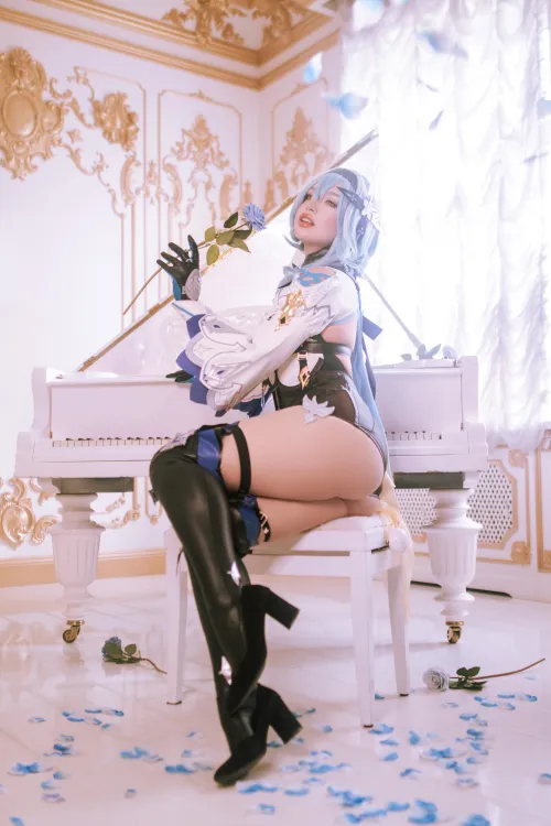 Thumbnail Eula Cosplay Showcase by Sooyoungg in cosplaybutts