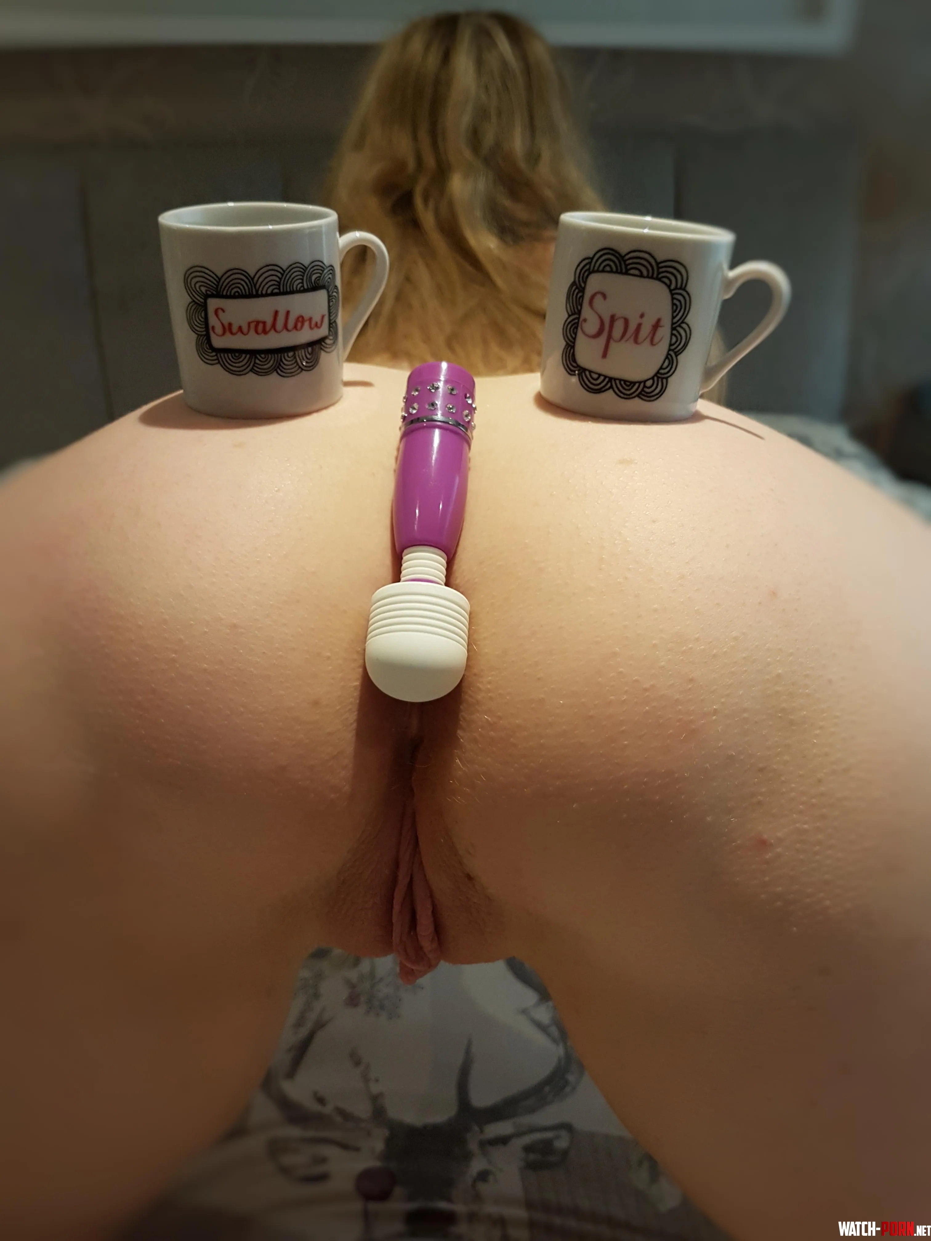 Spit swallow or fill me with cum  by Laurawk85