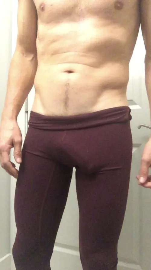 Thumbnail Daring Allure: Embracing the Charms of Bulges