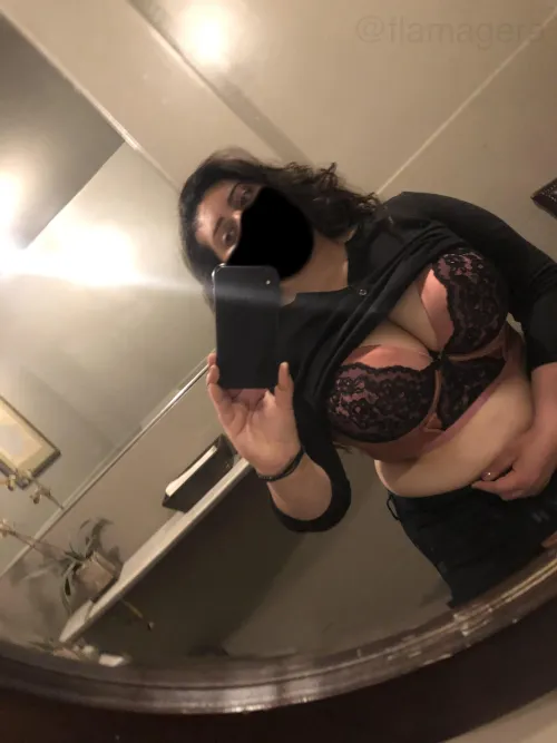 Thumbnail BBW Desires: Seeking Intimate Encounters in Unexpected Places