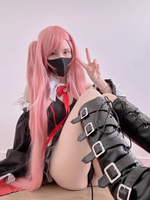 Thumbnail Unveiling LOve_me_babyy's Krul Tepes Cosplay - A Delight for Cosplay Enthusiasts