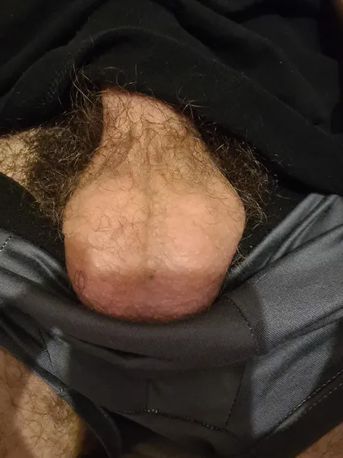 Thumbnail Optimal_Offer810 Discusses 18-Year-Old Hairy balls - Must-Read