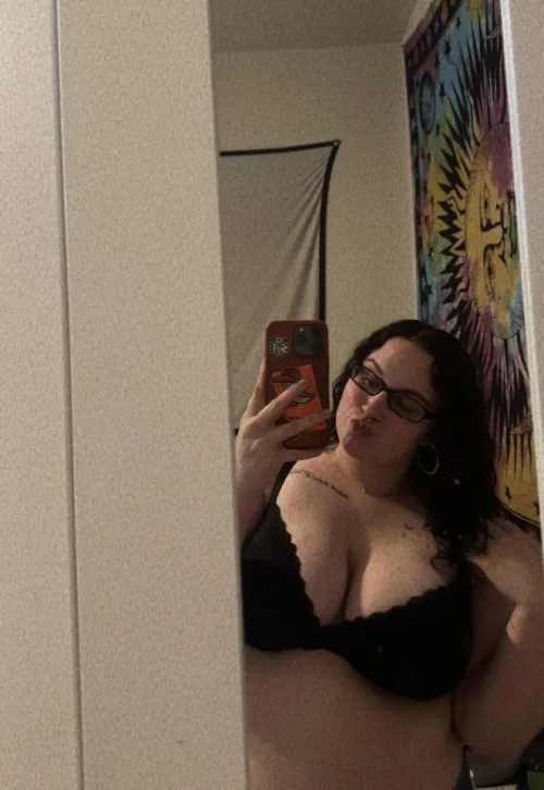 Thumbnail Cute Lil Wednesday Selfie: BBW Edition by Tricky_Decision_6234