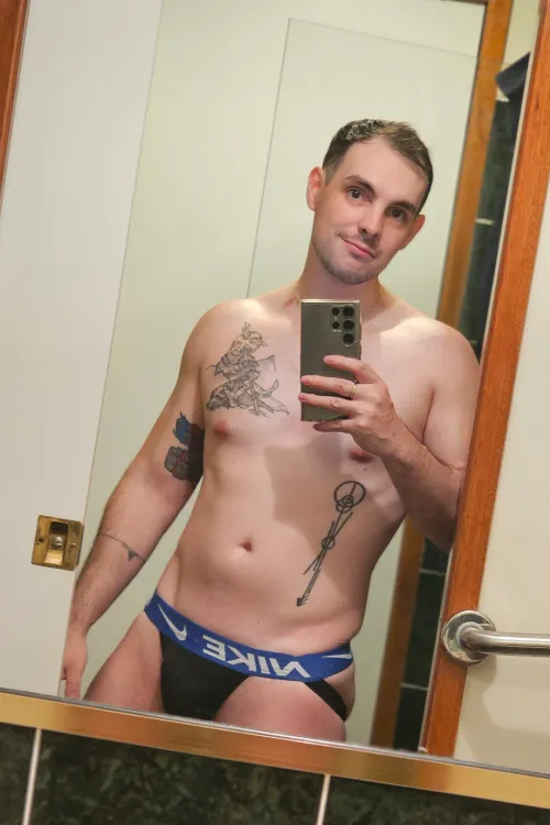 Thumbnail Sea-Nefariousness681's Post-Gym Pic Debut - New Beginnings in GaybrosGoneWild