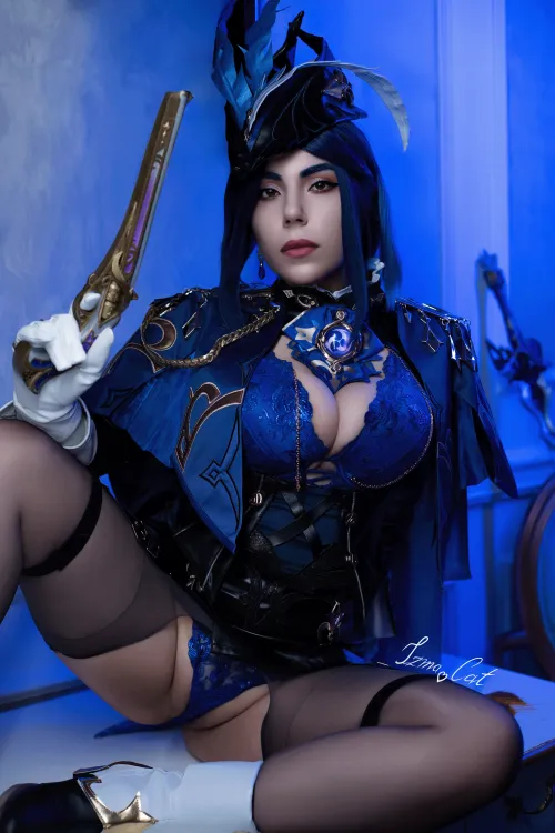 Thumbnail Step into the world of Genshin Impact with Izmacat's Clorinde cosplay