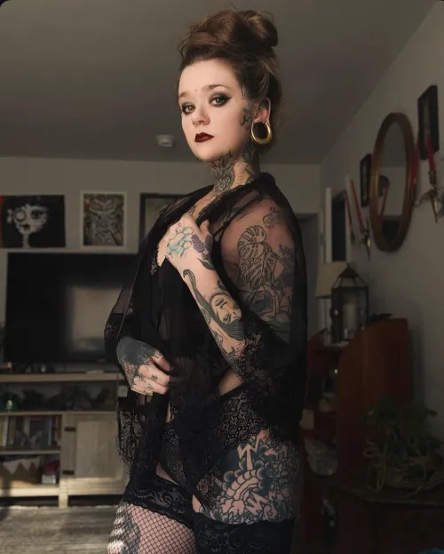 Thumbnail Self-Love Affirmations: Corpsechick | classysexy