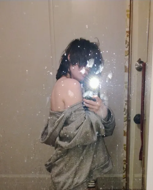 Thumbnail In Defense of Hoodies: The Femboy's Favorite Activity