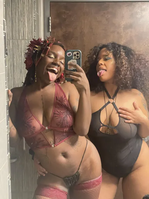 Thumbnail Pre-Shift Play: PiscesandClassy Share 'Us Before Our Shift at the Strip Club' in Mirror Selfie